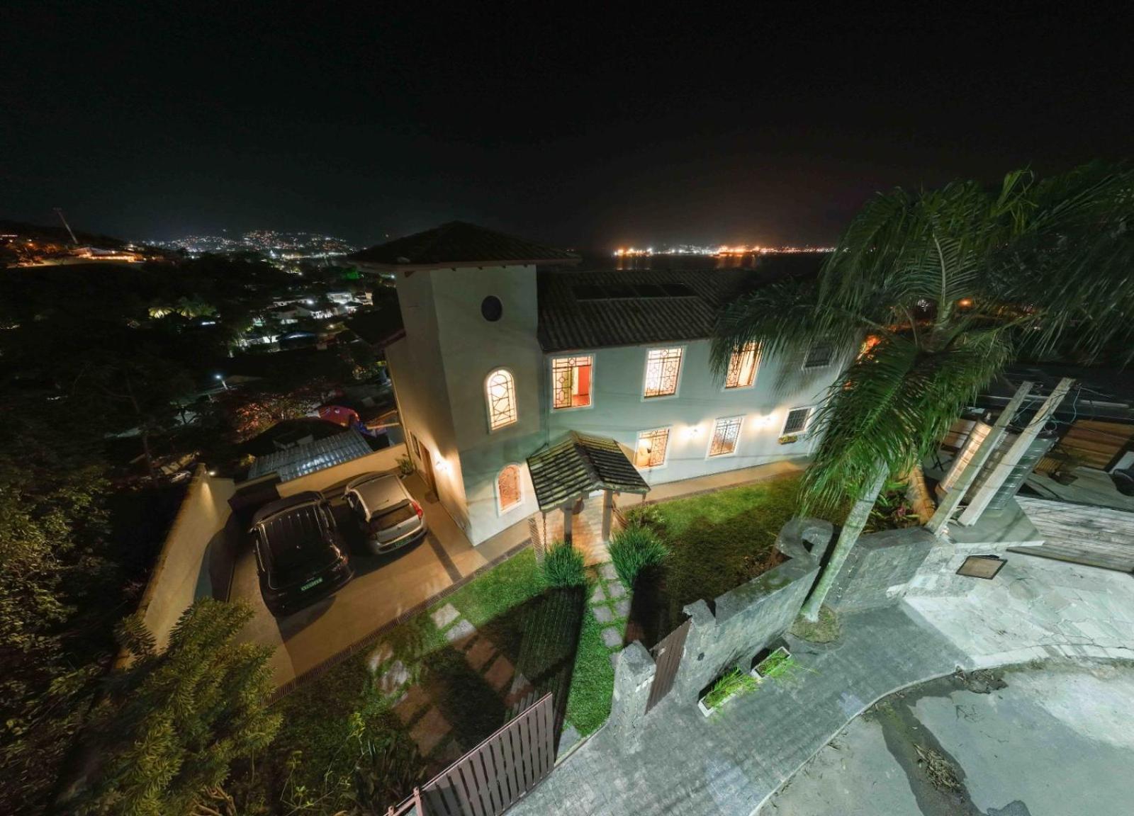 A Casa Bella Panzió Ilhabela Kültér fotó